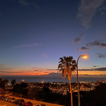 Studio Vista Oceano In Costa Adeje Bagian luar foto