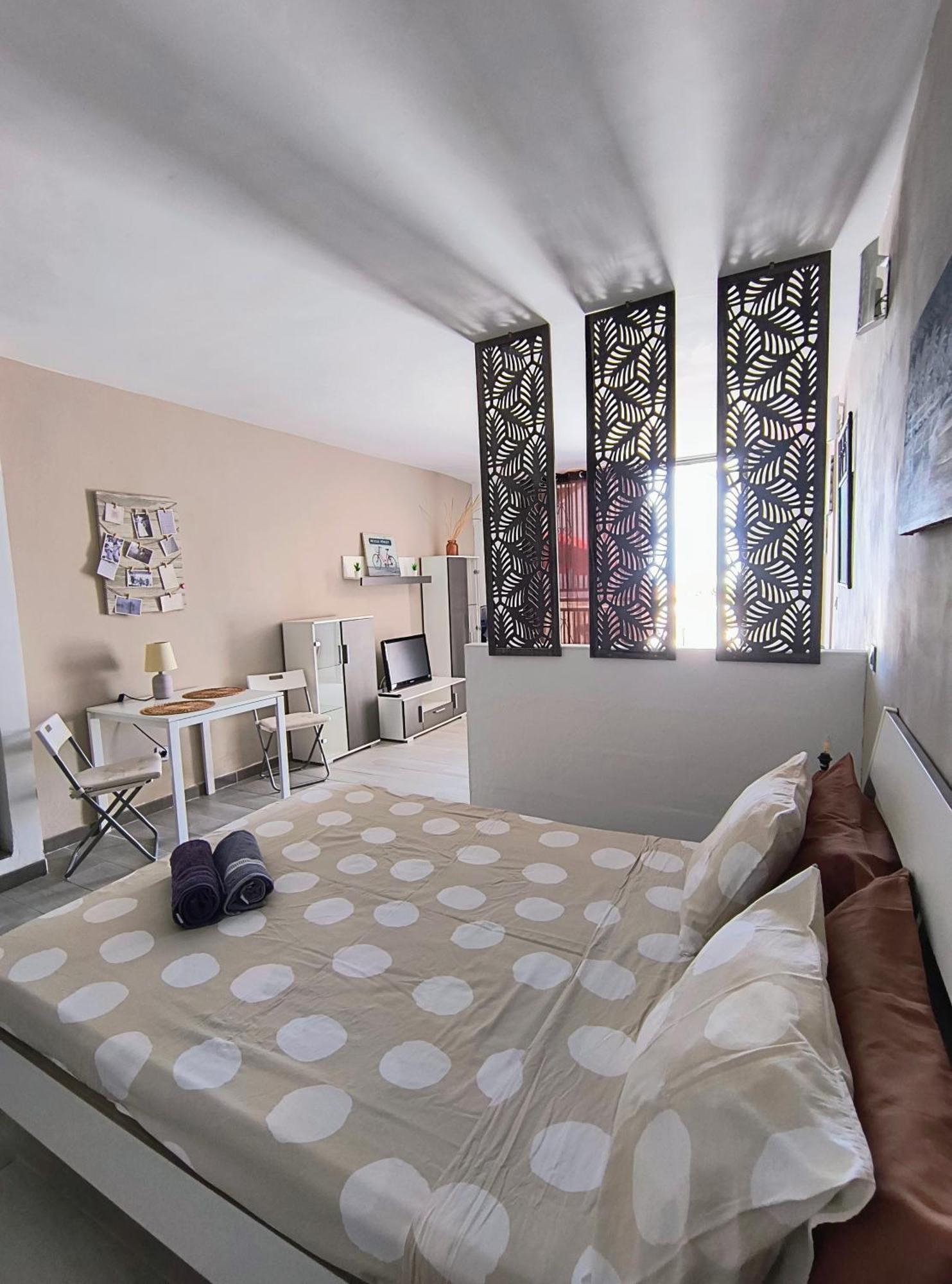Studio Vista Oceano In Costa Adeje Bagian luar foto